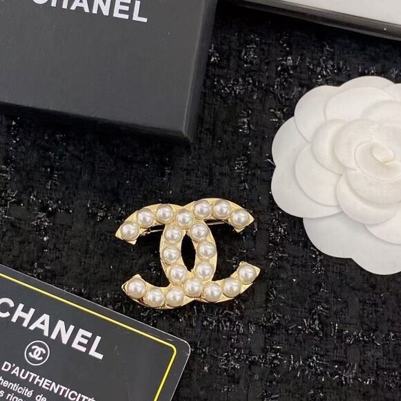 Meet the Posher Jewelry - Chanel earrings